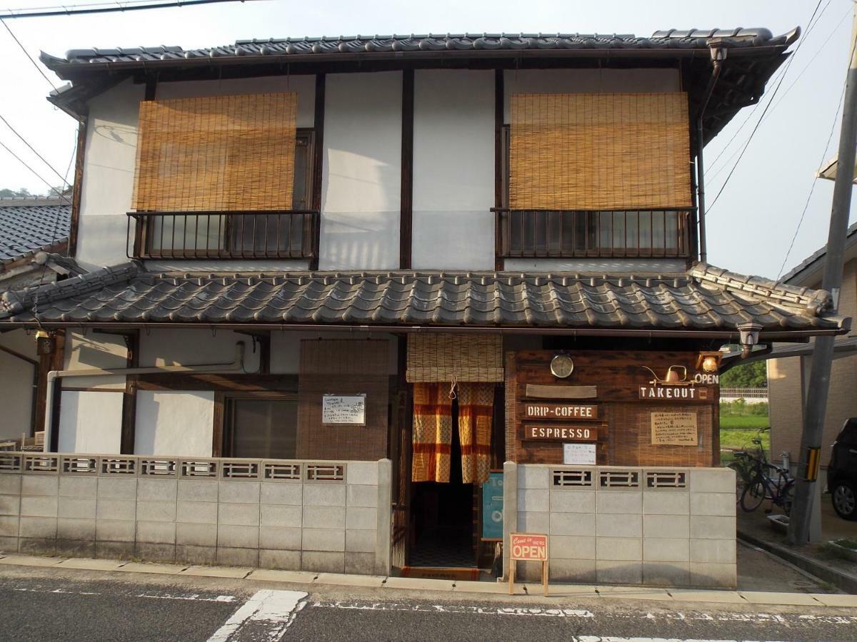 Guesthouse Yawara Okajama Exteriér fotografie